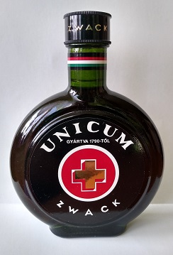 Unicum (4)